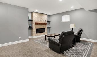 4931 Kerrington Blvd, Bargersville, IN 46106