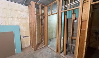 6484 S COYOTE Rd, Apple Valley, UT 84737