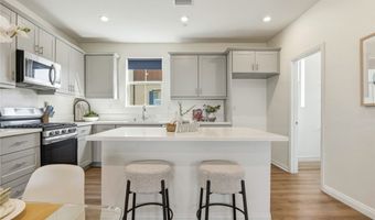 1610 Holly Leaf, Oceanside, CA 92056