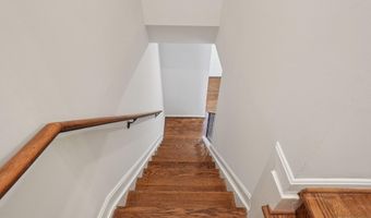 7801 BYRDS NEST Pass, Annandale, VA 22003