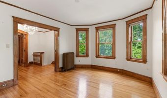 9 Spruce St, Belmont, MA 02478