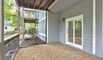 100 Little Rdg, Berkeley Lake, GA 30096