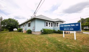 875 Hammond St, Bangor, ME 04401
