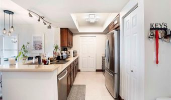 19501 W Country Club Dr 1610, Aventura, FL 33180