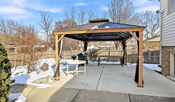 818 RUMPLE Ln, Addison, IL 60101