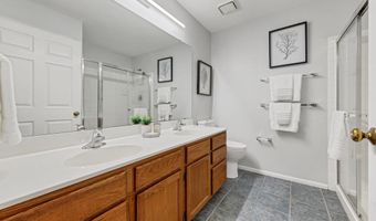 510 Wetherby Terrace Dr, Ballwin, MO 63021