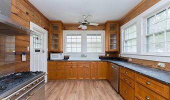 3210 Perkins Rd, Baton Rouge, LA 70808