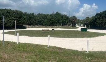 249 Kiwi Dr, Barefoot Bay, FL 32976