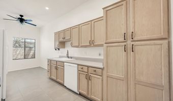 37204 N TRANQUIL Trl 24, Carefree, AZ 85377