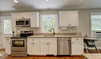 78 Bellevue Dr, Coventry, CT 06238