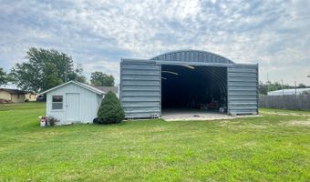 514 S Park St, Bassett, NE 68714