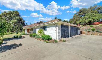 875 White Cottage Rd N, Angwin, CA 94508