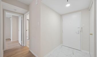 7401 WESTLAKE Ter 1210, Bethesda, MD 20817