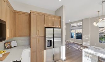 9205 Pitching Wedge Dr, Las Vegas, NV 89134