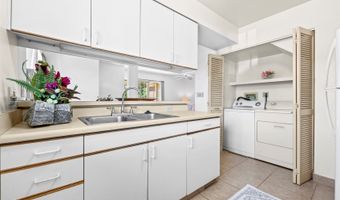 91-1008 Makaaloa St 3E, Ewa Beach, HI 96706