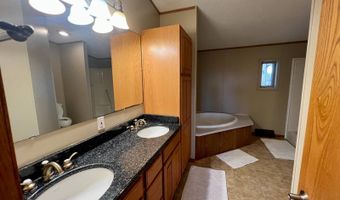 24826 560th Ave, Austin, MN 55912