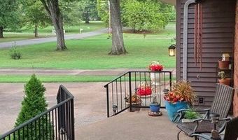 3050 Gaineswood Ave, Baxter Springs, KS 66713