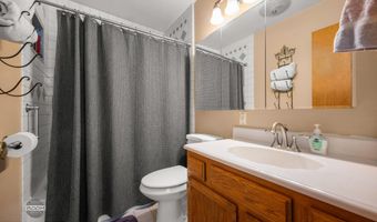 890 Lancaster Dr, Anchorage, AK 99503