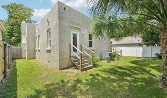 113 SEMINOLE Rd, Atlantic Beach, FL 32233