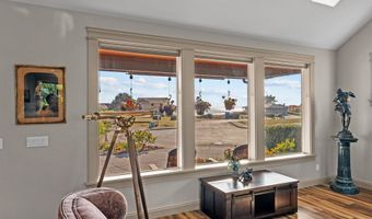 97972 SEA BREEZE Way, Brookings, OR 97415
