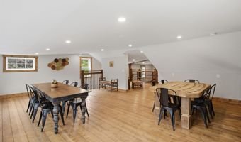 13 Old Mill Rd, Arlington, VT 05250