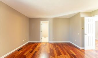 104 Palmer Dr, North Providence, RI 02904