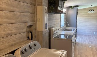 100 Red River Dr, Adrian, MI 49221