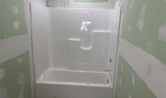 207 NE 2nd St, Adair, OK 74330