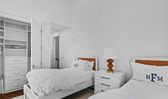 50 School St 1, Newport, RI 02840