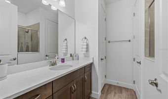 1065 SIGNET Dr, Apollo Beach, FL 33572
