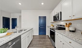 111 Leonard Ct, King William, VA 23009