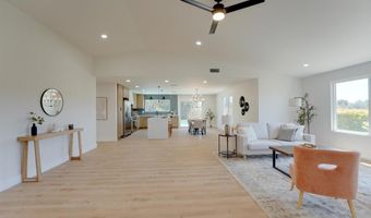10236 Lake Meadow Ln, Escondido, CA 92026