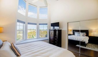 810 Harbor Cliff Way 230, Oceanside, CA 92054