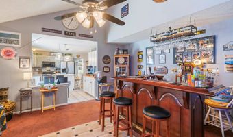5 Brentwood Dr, Bayville, NJ 08721