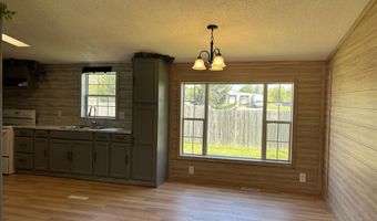 100 Red River Dr, Adrian, MI 49221