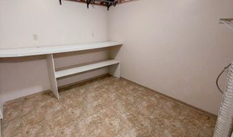 1415 N 2nd St, Aberdeen, SD 57401