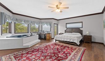 40 LaVanda Ln, Hot Springs Village, AR 71909