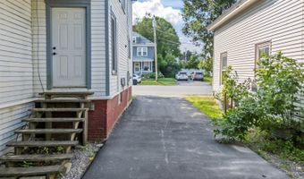 130 W Broadway, Bangor, ME 04401
