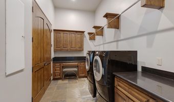 4327 E CAPRICORN Pl, Chandler, AZ 85249