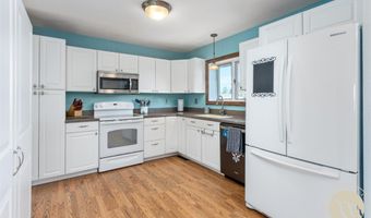 818 Constitution Ave, Billings, MT 59105
