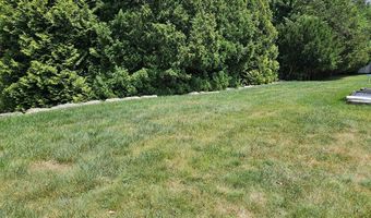 461 River Rd, Lincoln, RI 02865