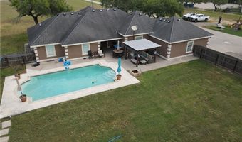 214 Badger Ln, Alice, TX 78332