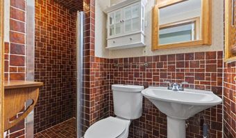 1021 Fremont St, Anoka, MN 55303