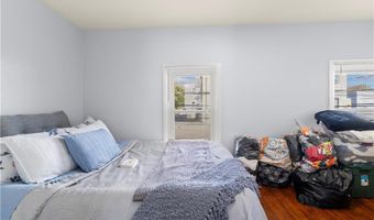 152 Washington St, Central Falls, RI 02863