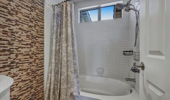 315 W Summerfield Cir, Anaheim, CA 92802