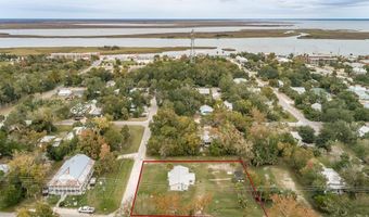 76 Ave H, Apalachicola, FL 32320