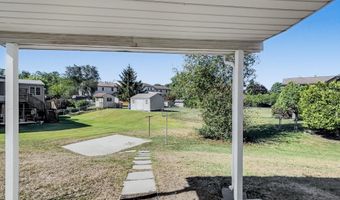 1698 DOUGLAS Dr, Carlisle, PA 17013