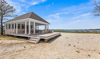 40160 SALT MEADOW Dr, Fenwick Island, DE 19944