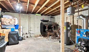 121 COLUMBIA Ave, Coventry, RI 02816
