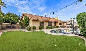 2555 N TAMARISK St, Chandler, AZ 85224